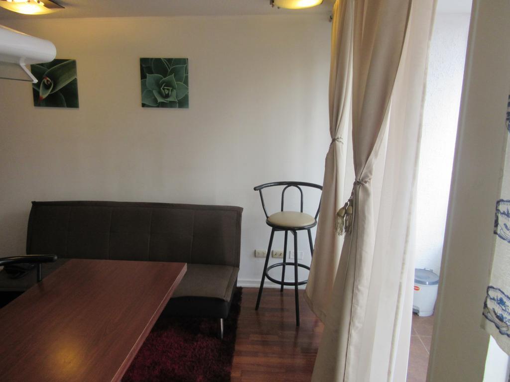 Departamento Paseo Bulnes Metro La Moneda Διαμέρισμα Σαντιάγκο Εξωτερικό φωτογραφία