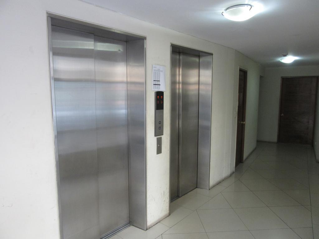 Departamento Paseo Bulnes Metro La Moneda Διαμέρισμα Σαντιάγκο Εξωτερικό φωτογραφία