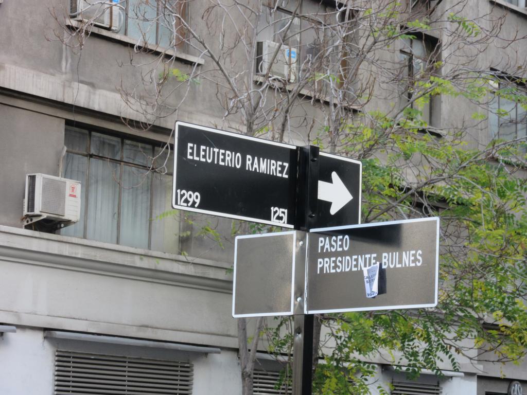 Departamento Paseo Bulnes Metro La Moneda Διαμέρισμα Σαντιάγκο Εξωτερικό φωτογραφία